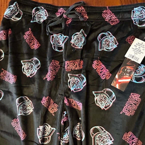 Star Wars fleece pant NWT - Picture 2 of 3